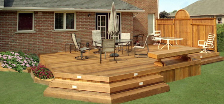 Cedar Composite Decking in Los Angeles, CA