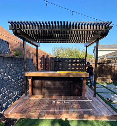 Cedar Decking in Los Angeles