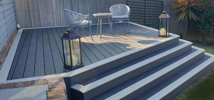 TREX Decking in Los Angeles, CA